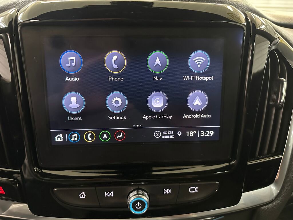 Certified 2023 Chevrolet Traverse RS w/ LPO, Floor Liner Package image 16