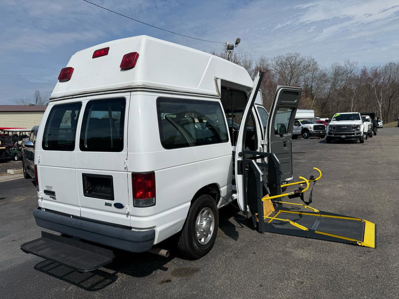 Used 2012 Ford E-250 and Econoline 250 w/ PWR Group RWD image 5