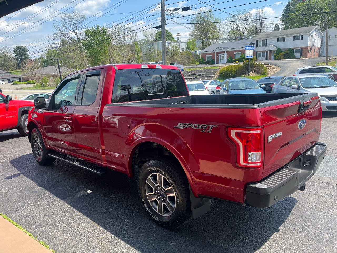 Used 2017 Ford F150 XLT w/ Equipment Group 302A Luxury AWD/4WD image 9