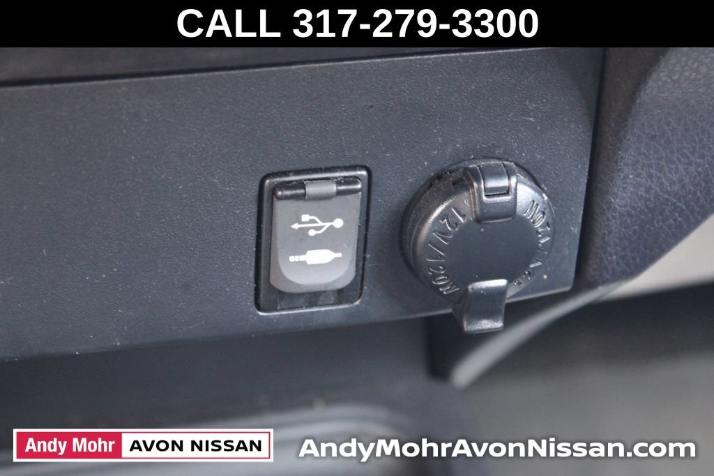 Used 2016 Toyota RAV4 LE AWD/4WD image 36