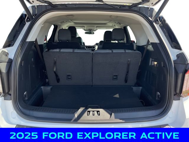 New 2025 Ford Explorer Active w/ Active Comfort Package image 5
