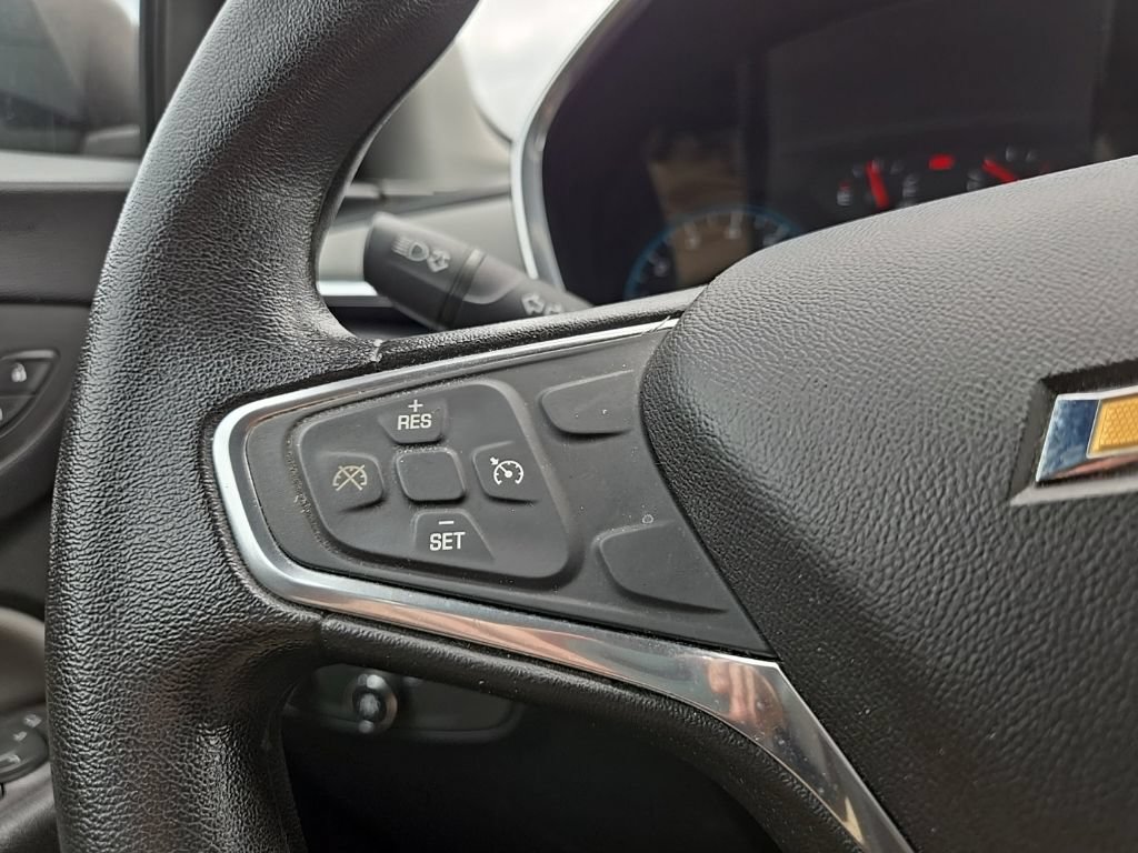 Used 2018 Chevrolet Equinox LS AWD/4WD image 13
