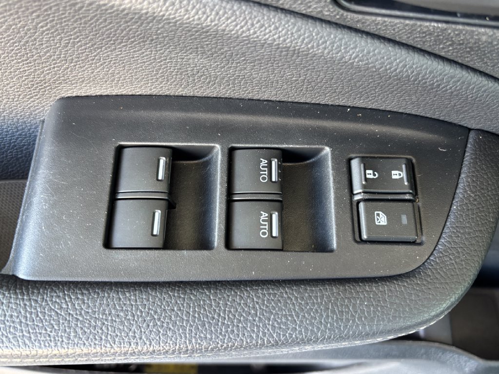 Used 2025 Honda Ridgeline Sport image 25