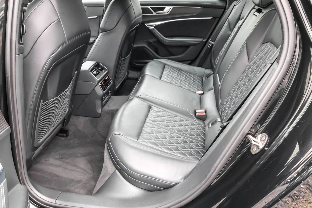 Used 2023 Audi S6 Premium Plus w/ Premium Plus Package AWD/4WD image 31