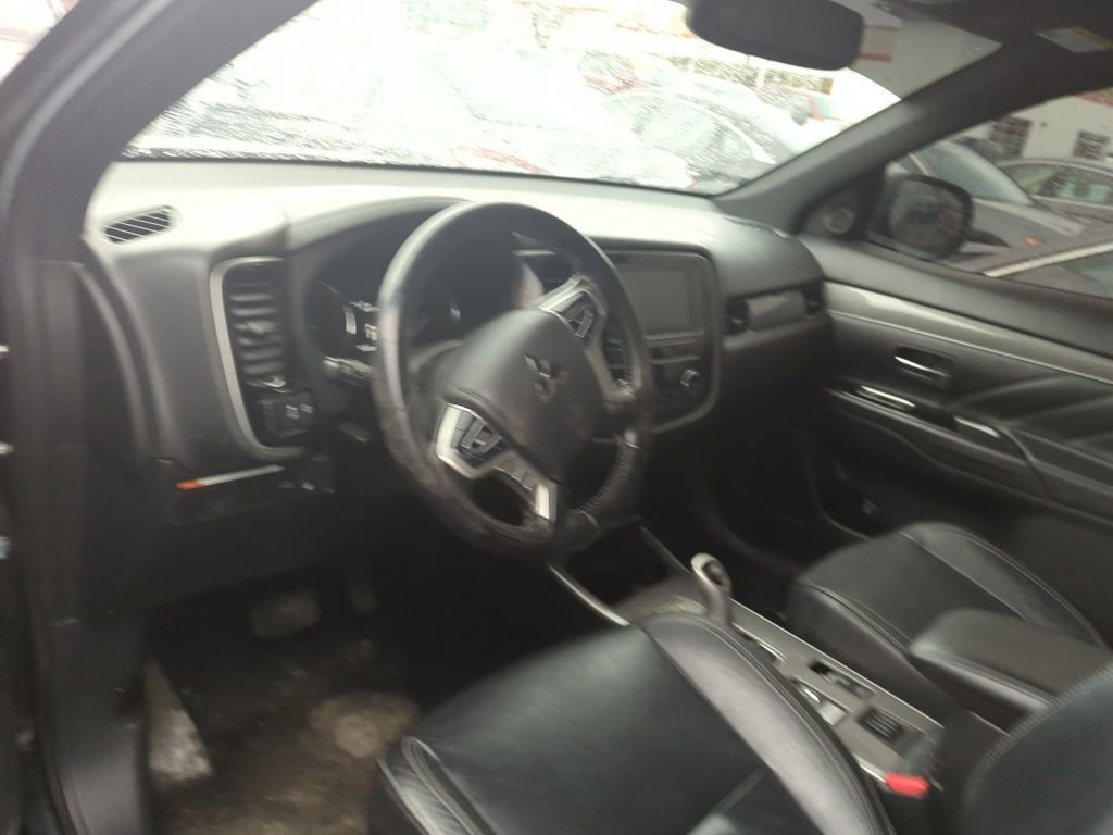 Used 2019 Mitsubishi Outlander GT image 8
