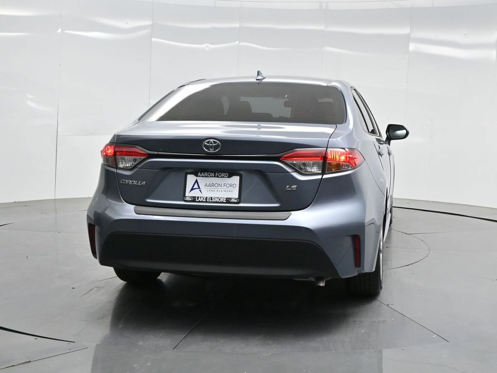 Used 2025 Toyota Corolla LE image 38