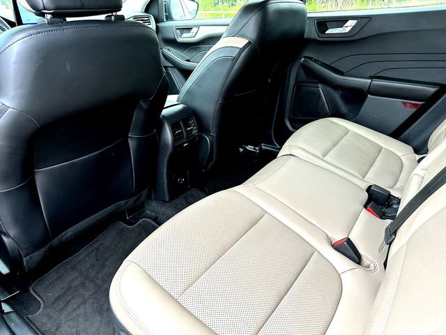 Used 2021 Ford Escape SEL FWD image 19