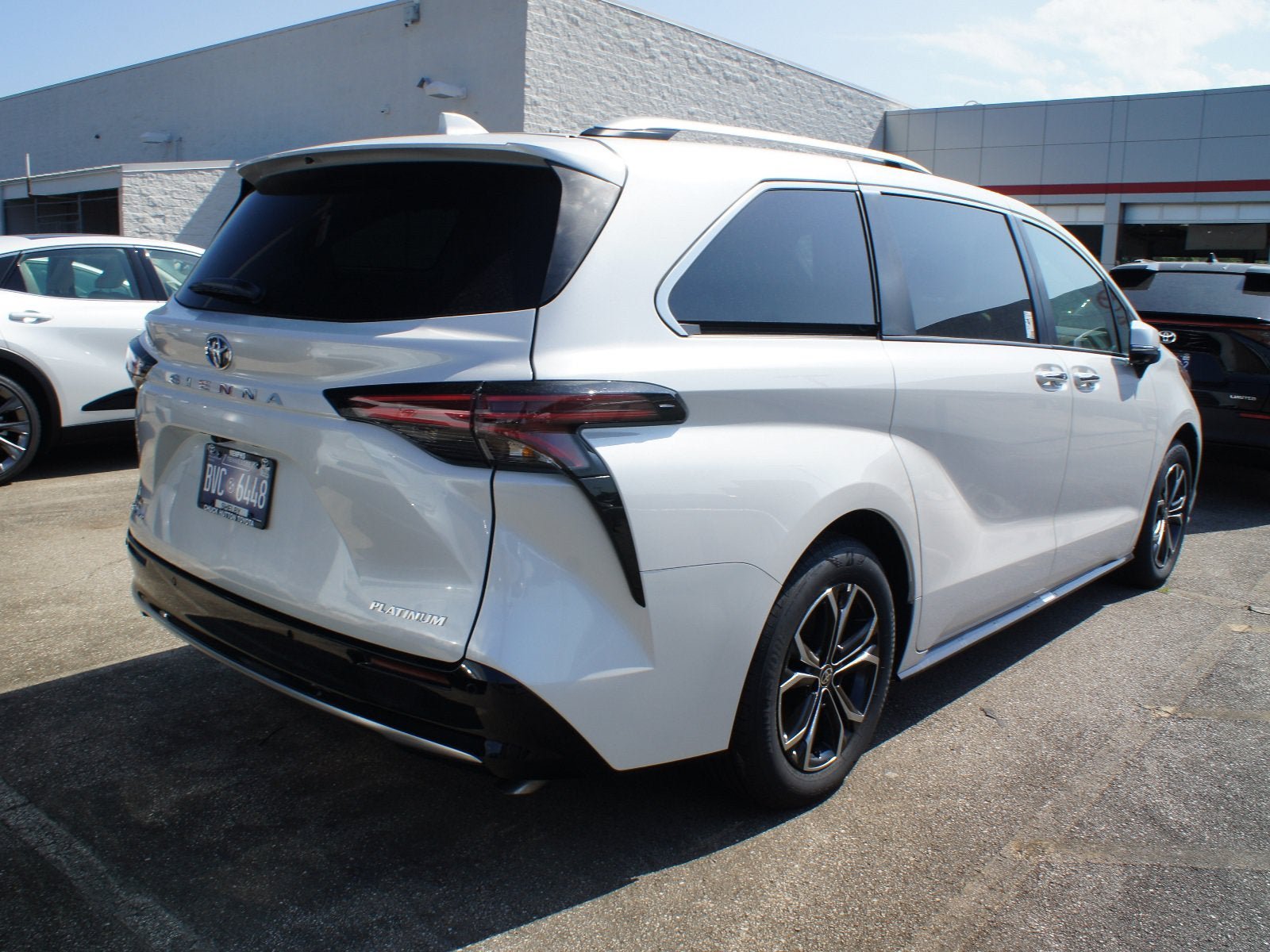 Certified 2026 Toyota Sienna Platinum AWD/4WD image 5