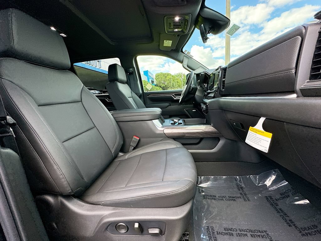 New 2026 Chevrolet Silverado 3500 LTZ w/ LTZ Convenience Package AWD/4WD image 29