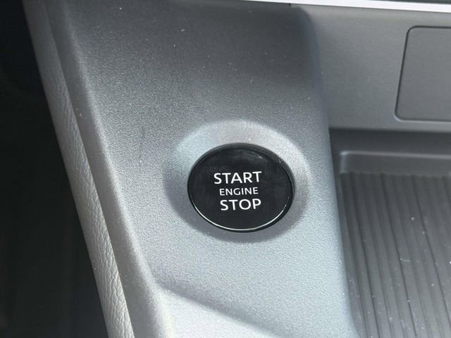New 2026 Nissan Sentra SR w/ Floor Mat Package FWD image 25