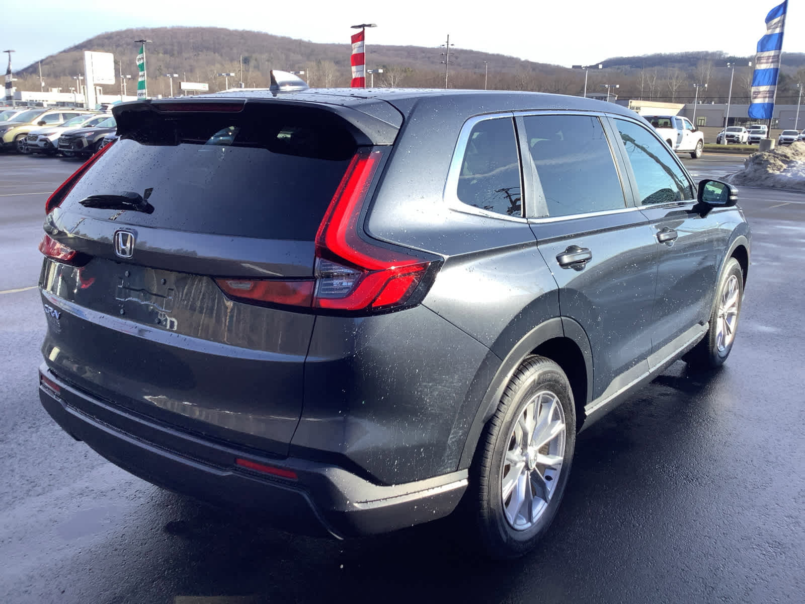 Used 2023 Honda CR-V EX image 2