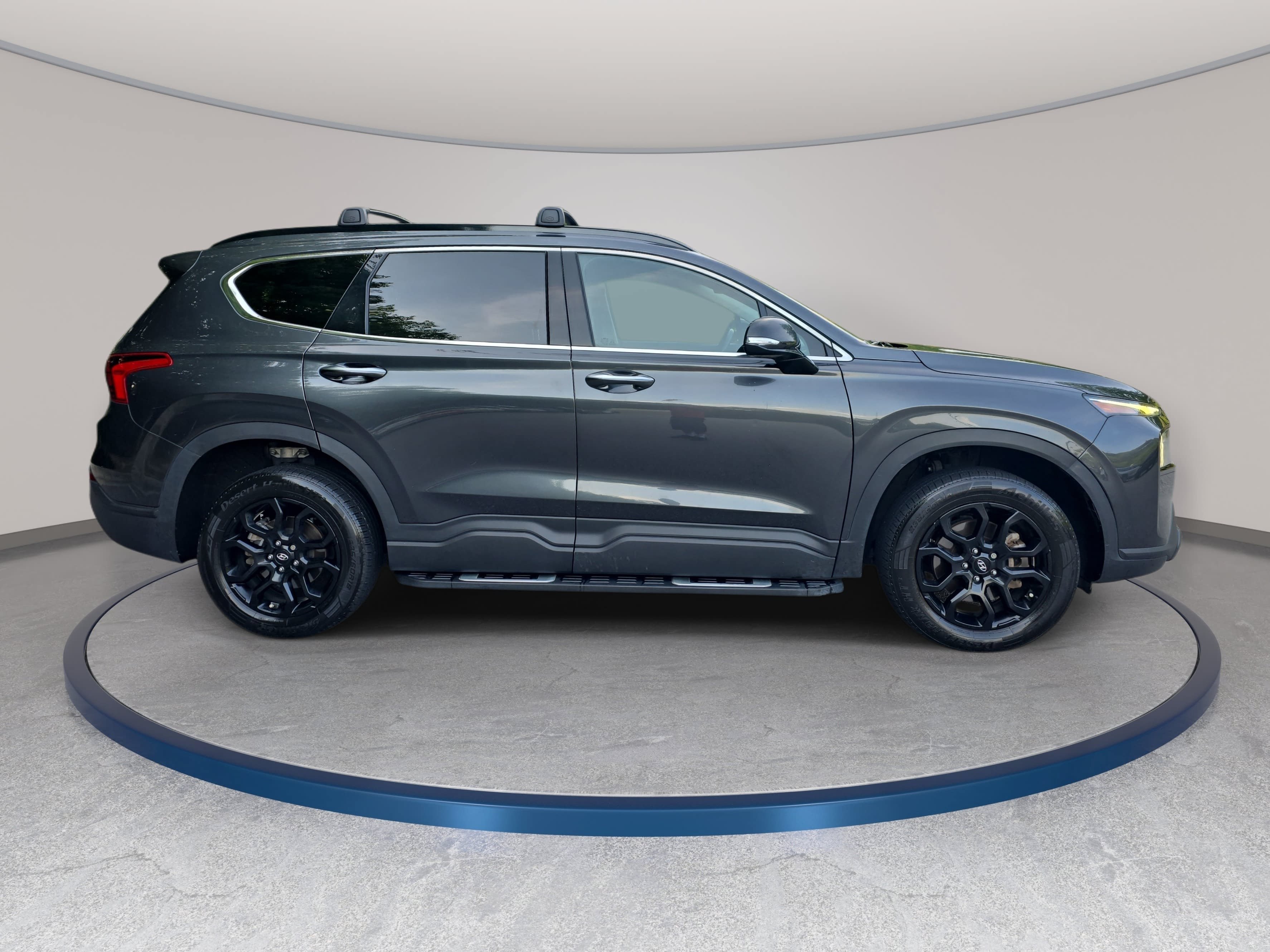 Used 2022 Hyundai Santa Fe XRT w/ Cargo Package AWD/4WD image 4
