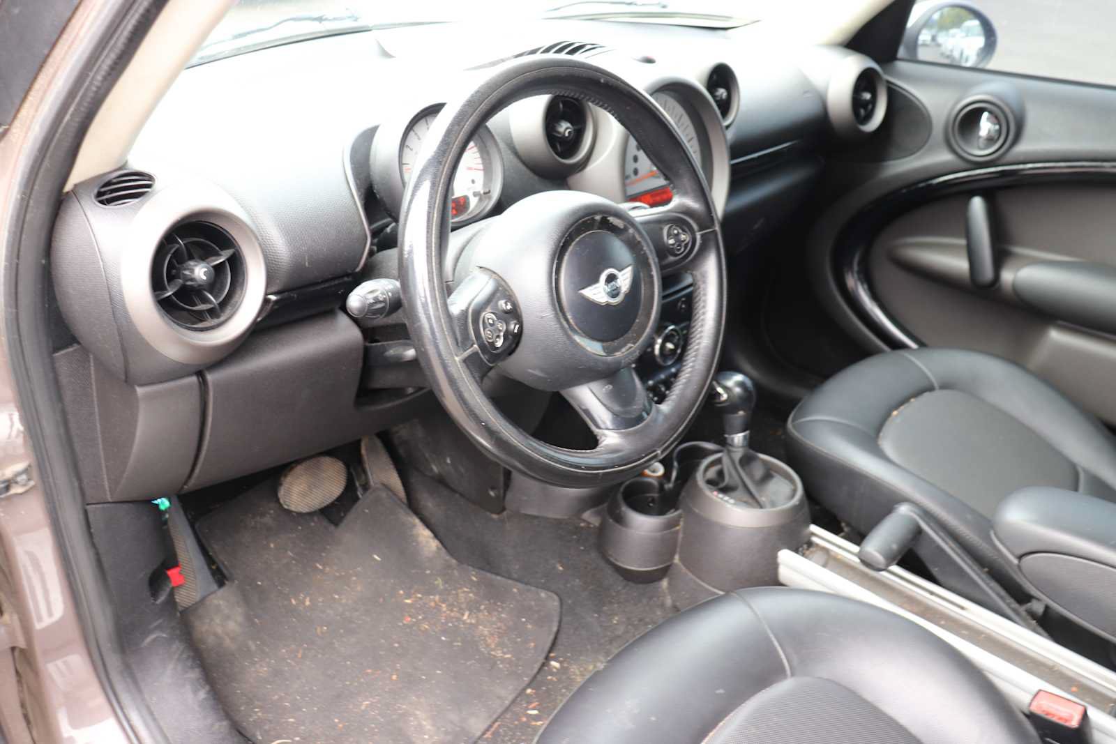 Used 2012 MINI Cooper Countryman FWD image 10