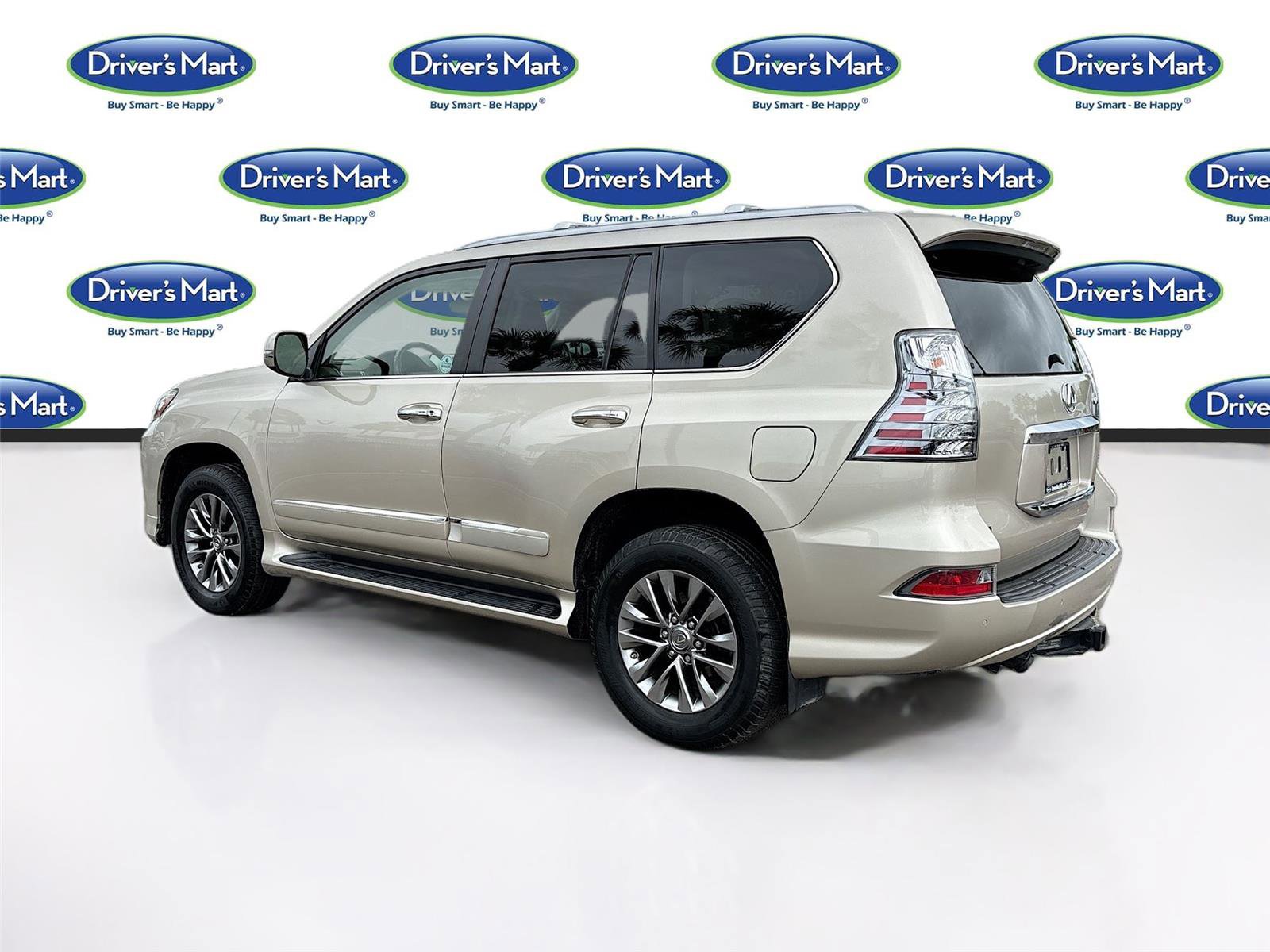 Used 2016 Lexus GX 460 Luxury w/ Preferred Accessory Package AWD/4WD image 5