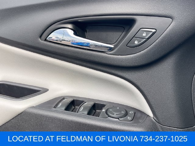 Certified 2019 Chevrolet Equinox LS w/ LS Convenience Package FWD image 17