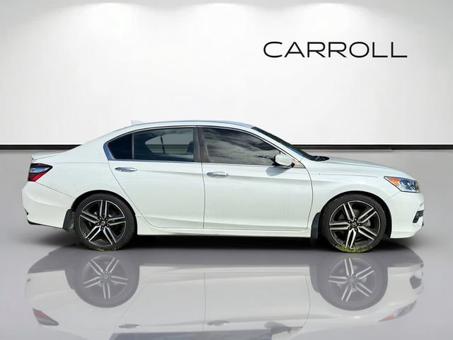 Used 2017 Honda Accord Sport Special Edition image 2