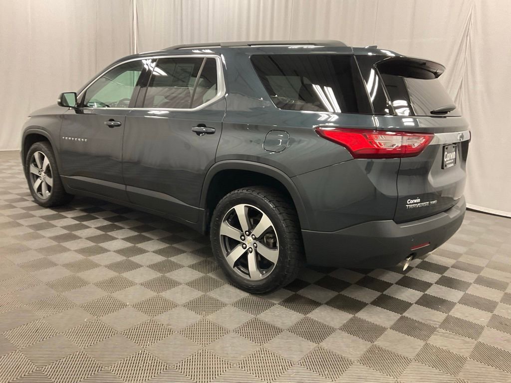 Used 2019 Chevrolet Traverse LT w/ LT Premium Package AWD/4WD image 8