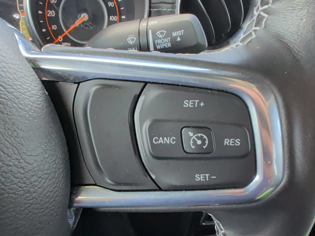 Used 2022 Jeep Gladiator Overland w/ Popular Equipment Package AWD/4WD image 26