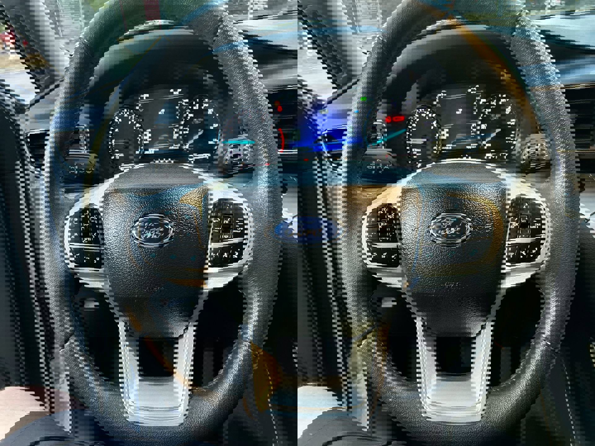 Used 2023 Ford Explorer XLT w/ Equipment Group 202A image 19