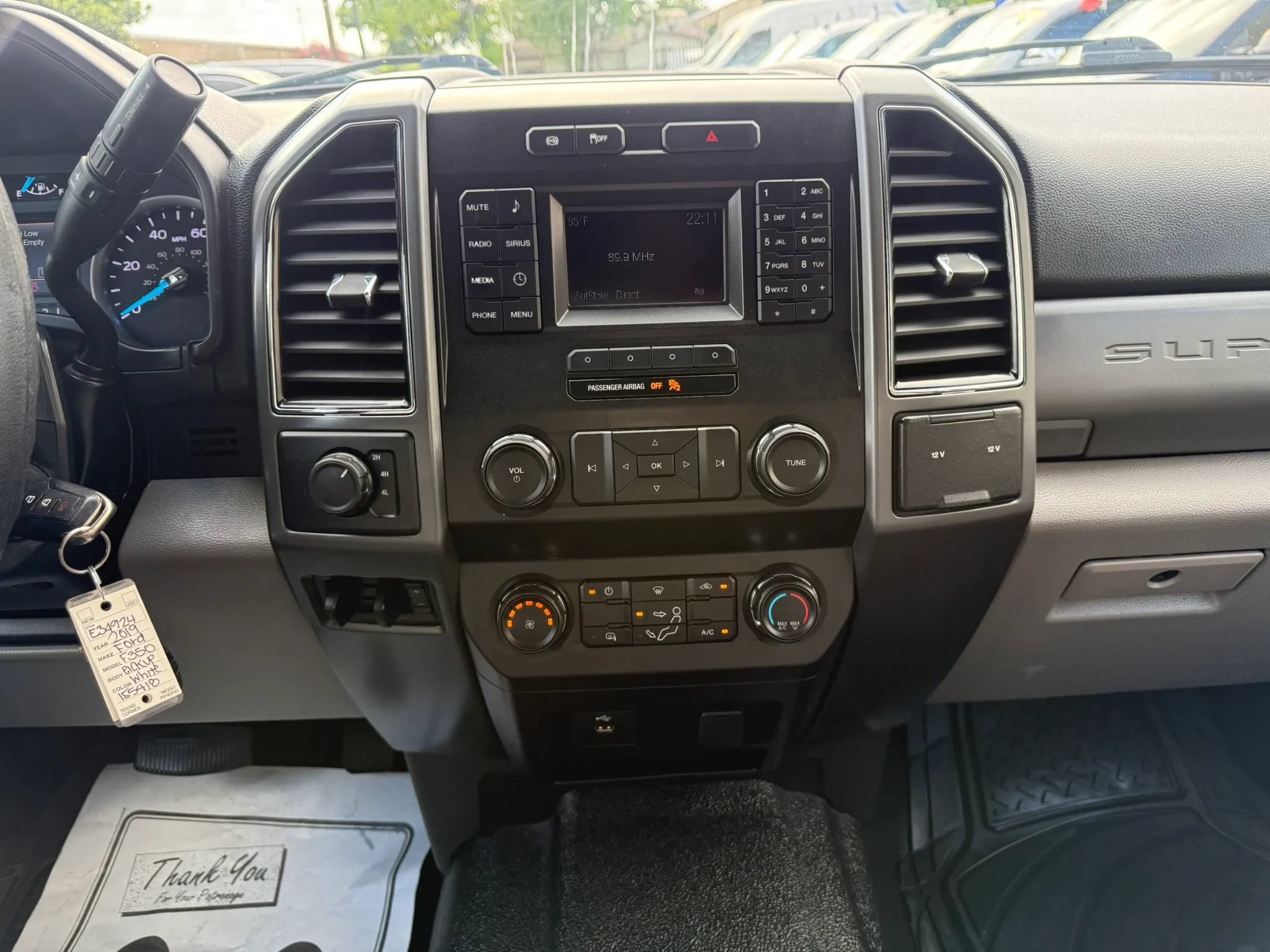 Used 2019 Ford F350 XLT AWD/4WD image 12