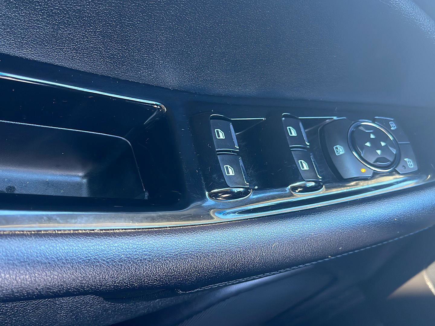 Used 2018 Ford Edge SEL w/ Equipment Group 201A image 20