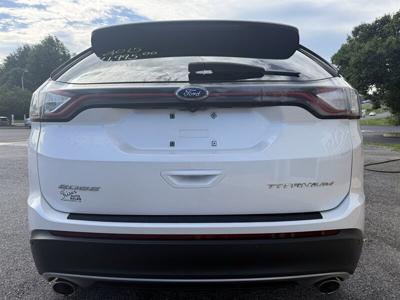 Used 2015 Ford Edge Titanium w/ Equipment Group 301A FWD image 9