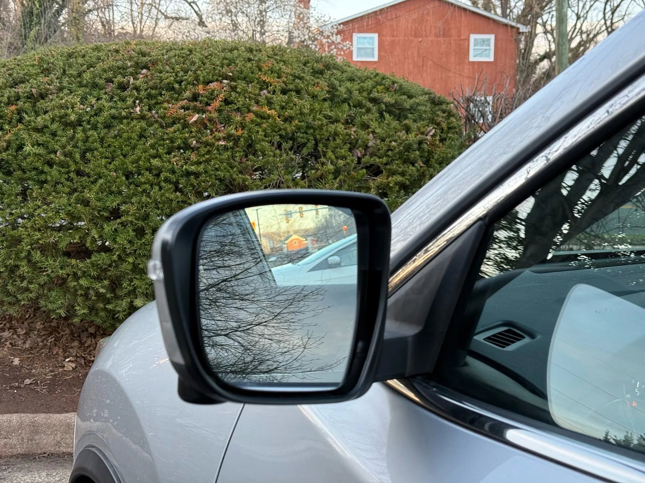 Used 2017 Nissan Rogue SV w/ SV Premium Package image 20