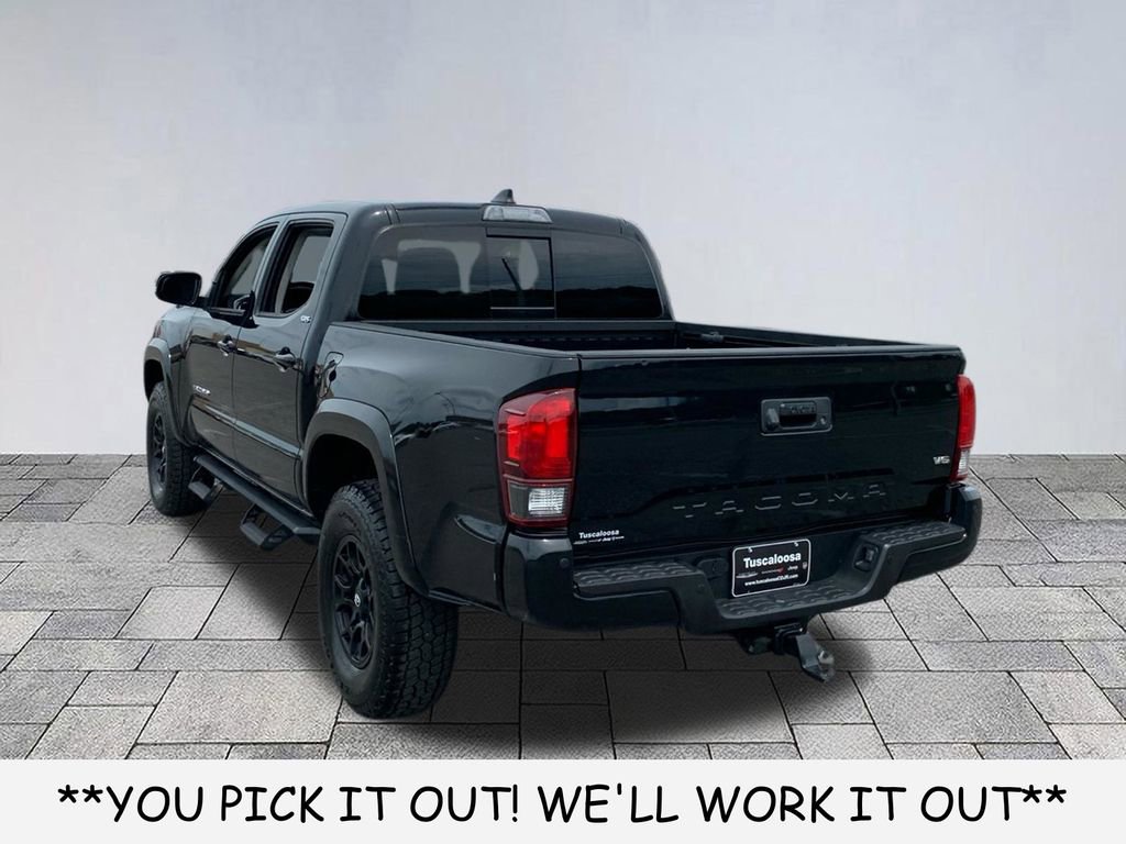 Used 2022 Toyota Tacoma SR5 RWD image 5