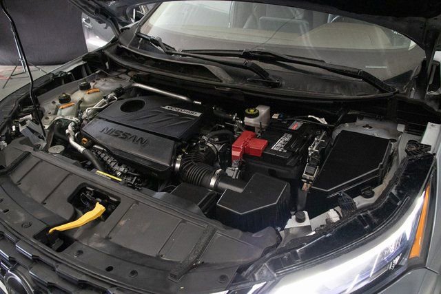 Used 2023 Nissan Rogue SL w/ SL Premium Package image 29