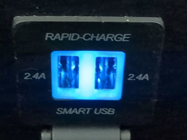 Used 2020 Toyota Tacoma TRD Off-Road w/ TRD Premium Off Road Package image 17