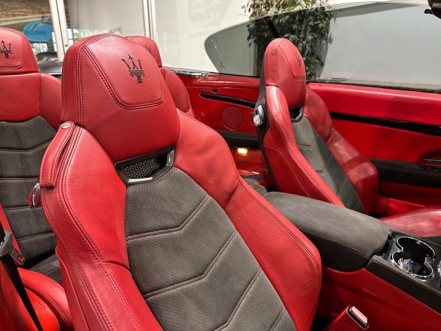 Used 2014 Maserati GranTurismo Sport RWD image 54