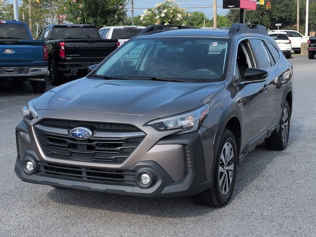 Used 2023 Subaru Outback Premium AWD/4WD image 7