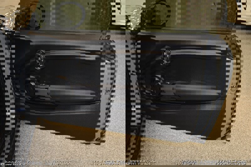 Used 2021 MINI Cooper 2-Door Hardtop image 28