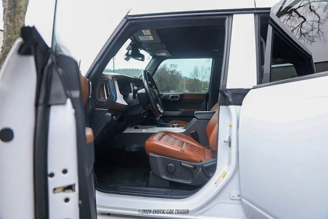 Used 2023 Ford Bronco Outer Banks image 41