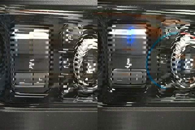 New 2026 Chevrolet Silverado 2500 High Country w/ High Country Premium Package AWD/4WD image 32