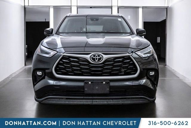 Used 2023 Toyota Highlander XLE image 44