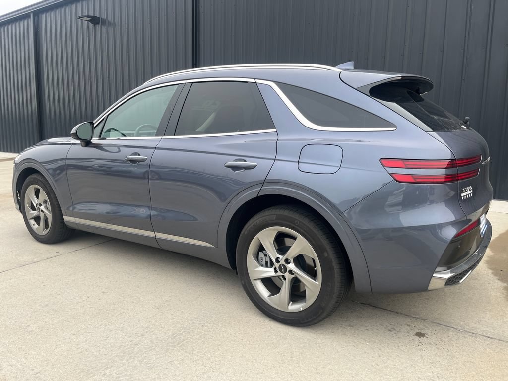 Used 2026 Genesis GV70 2.5T Select AWD/4WD image 3