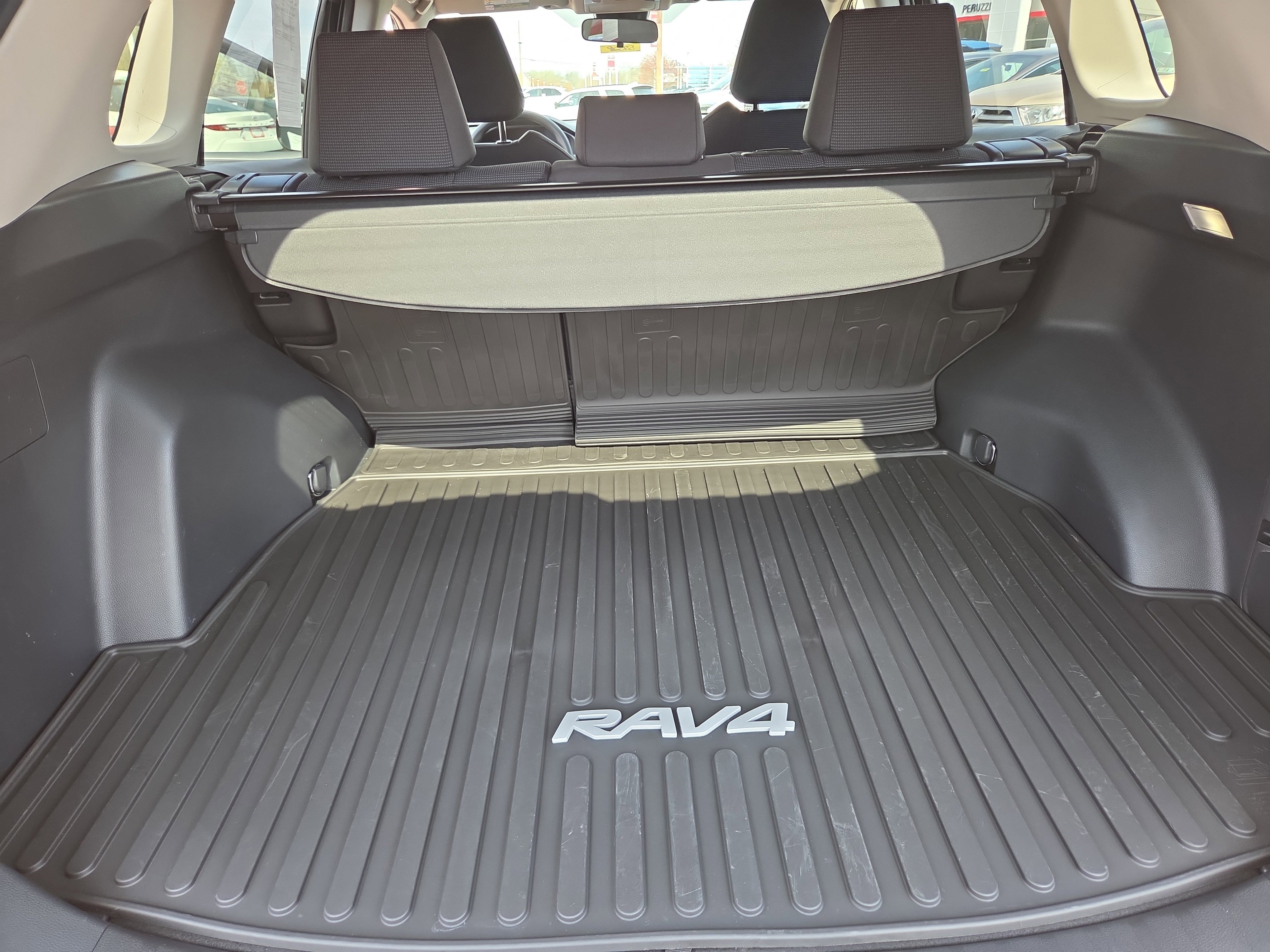 Certified 2025 Toyota RAV4 LE image 33