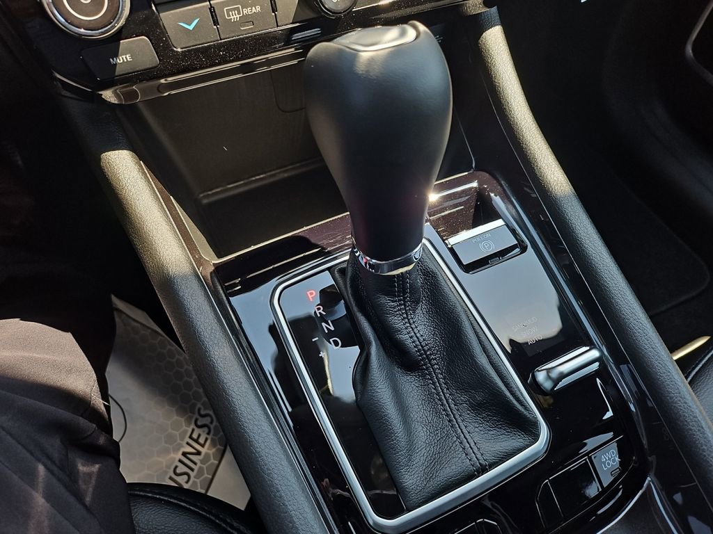 New 2025 Jeep Compass Latitude image 22