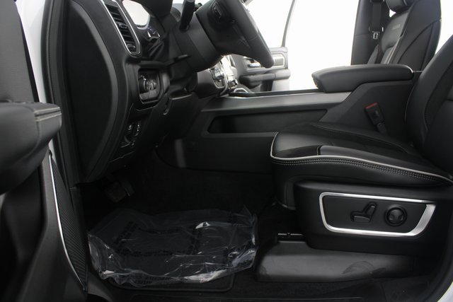 New 2026 RAM 1500 Laramie w/ Sport Appearance Package image 18
