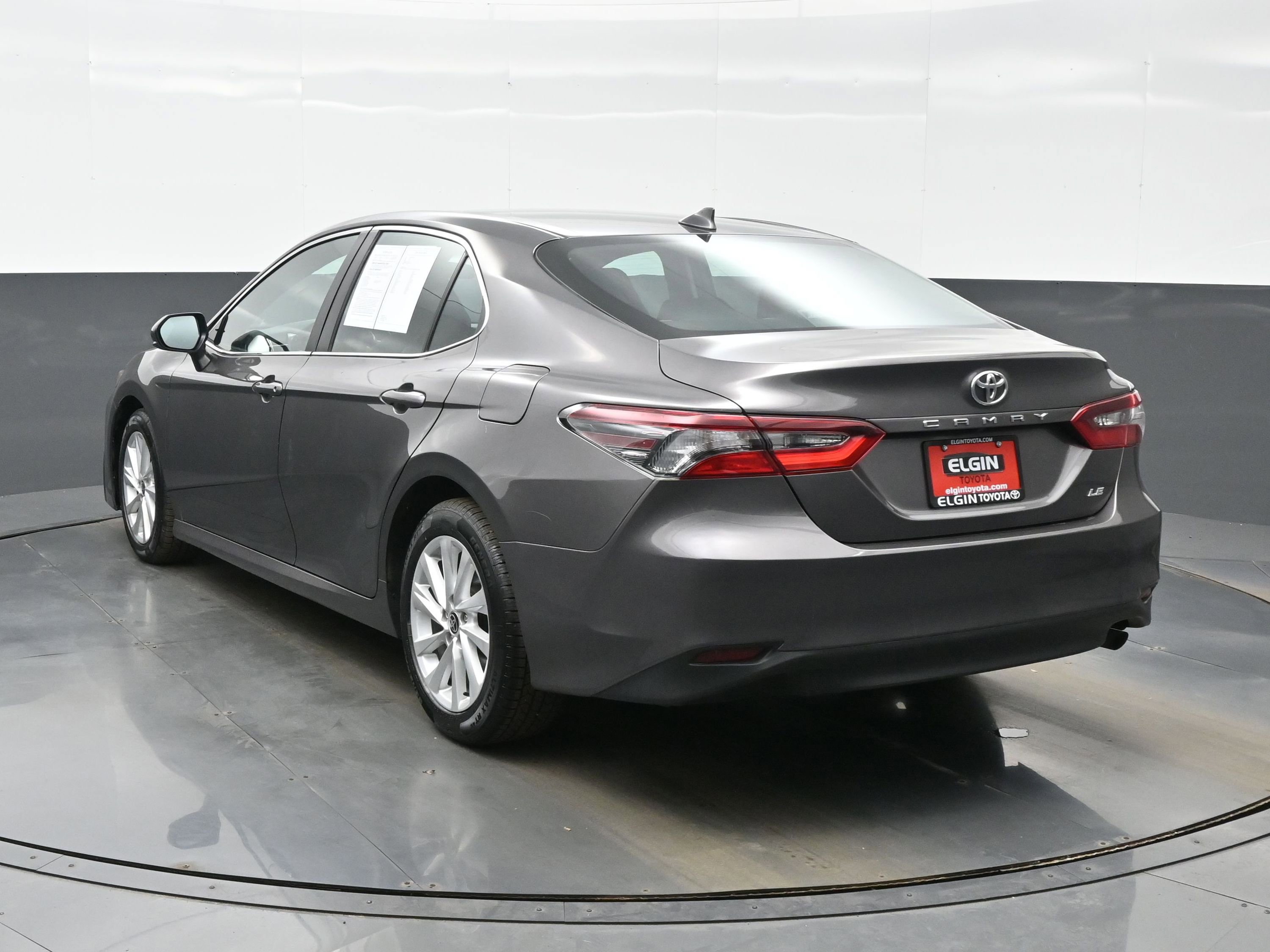 Used 2024 Toyota Camry LE image 4