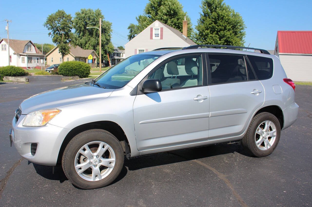 Used 2011 Toyota RAV4 2WD w/ Upgrade Value Pkg image 3