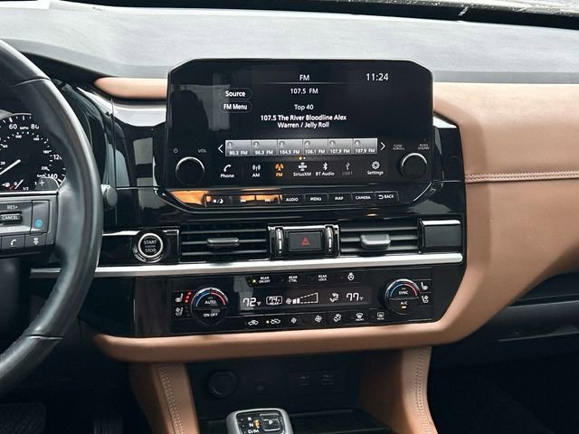 Used 2022 Nissan Pathfinder Platinum w/ Lighting Package (N92) image 16