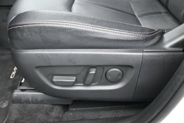 Certified 2024 MAZDA CX-90 Plug-In Hybrid w/ Preferred AWD/4WD image 16