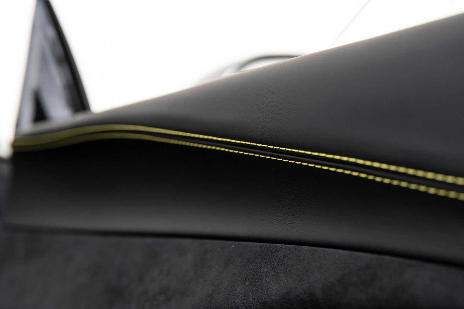 Certified 2023 Ferrari 296 GTB RWD image 16