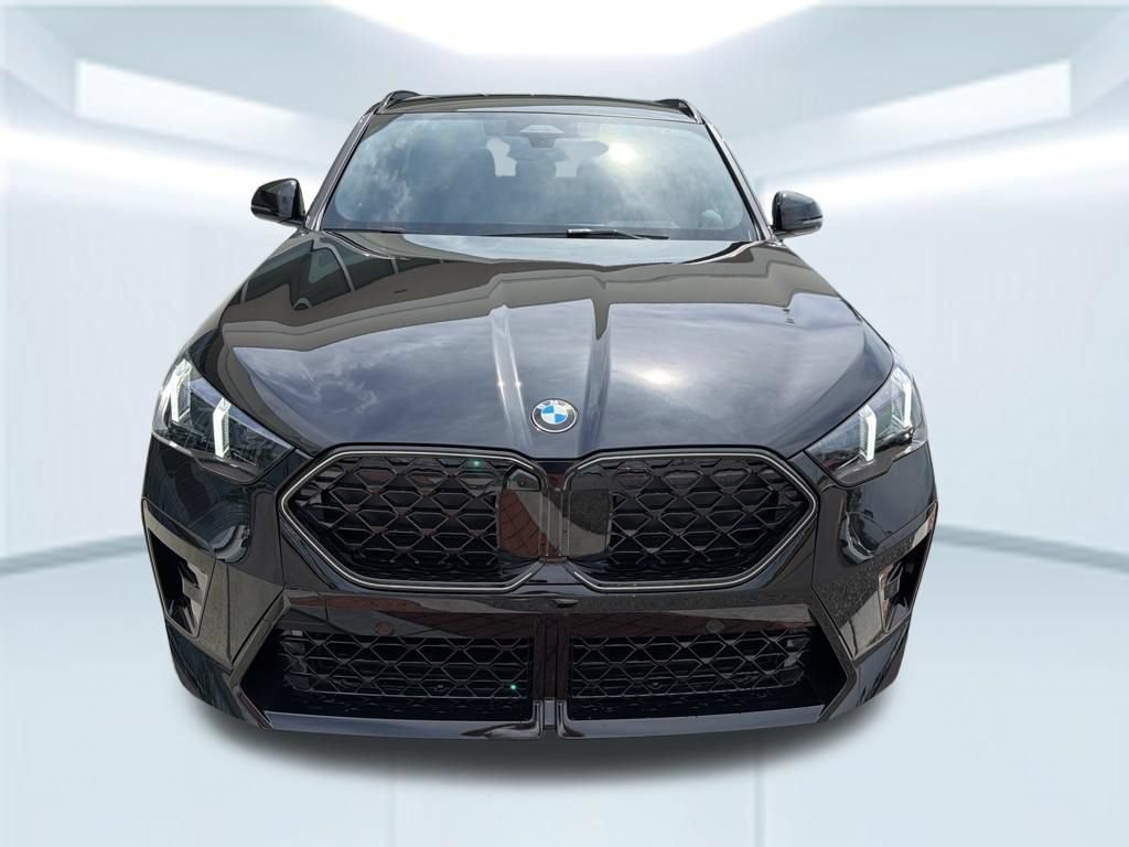 New 2026 BMW X2 xDrive28i w/ Technology Package AWD/4WD image 2