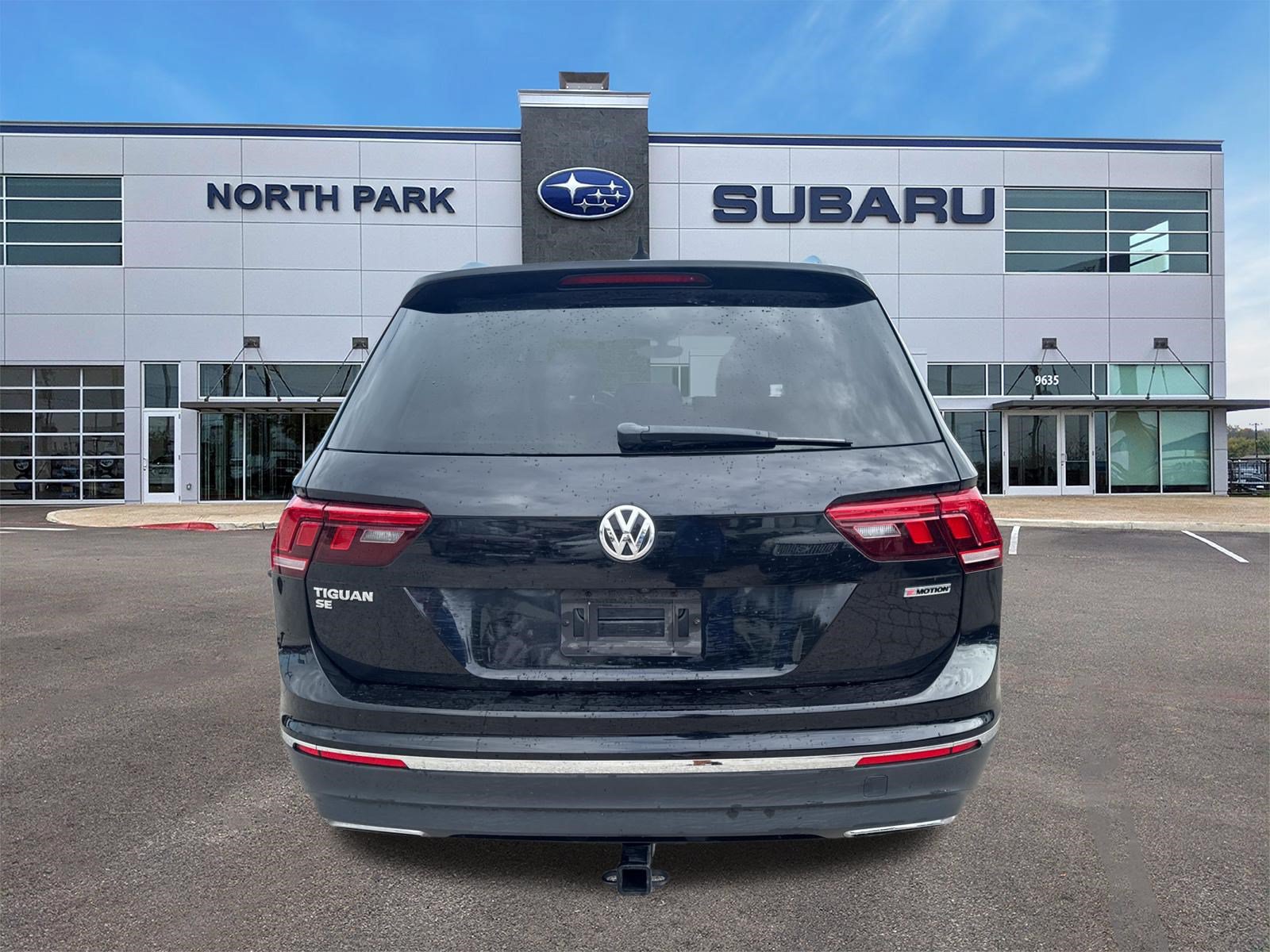 Used 2020 Volkswagen Tiguan SE AWD/4WD image 4