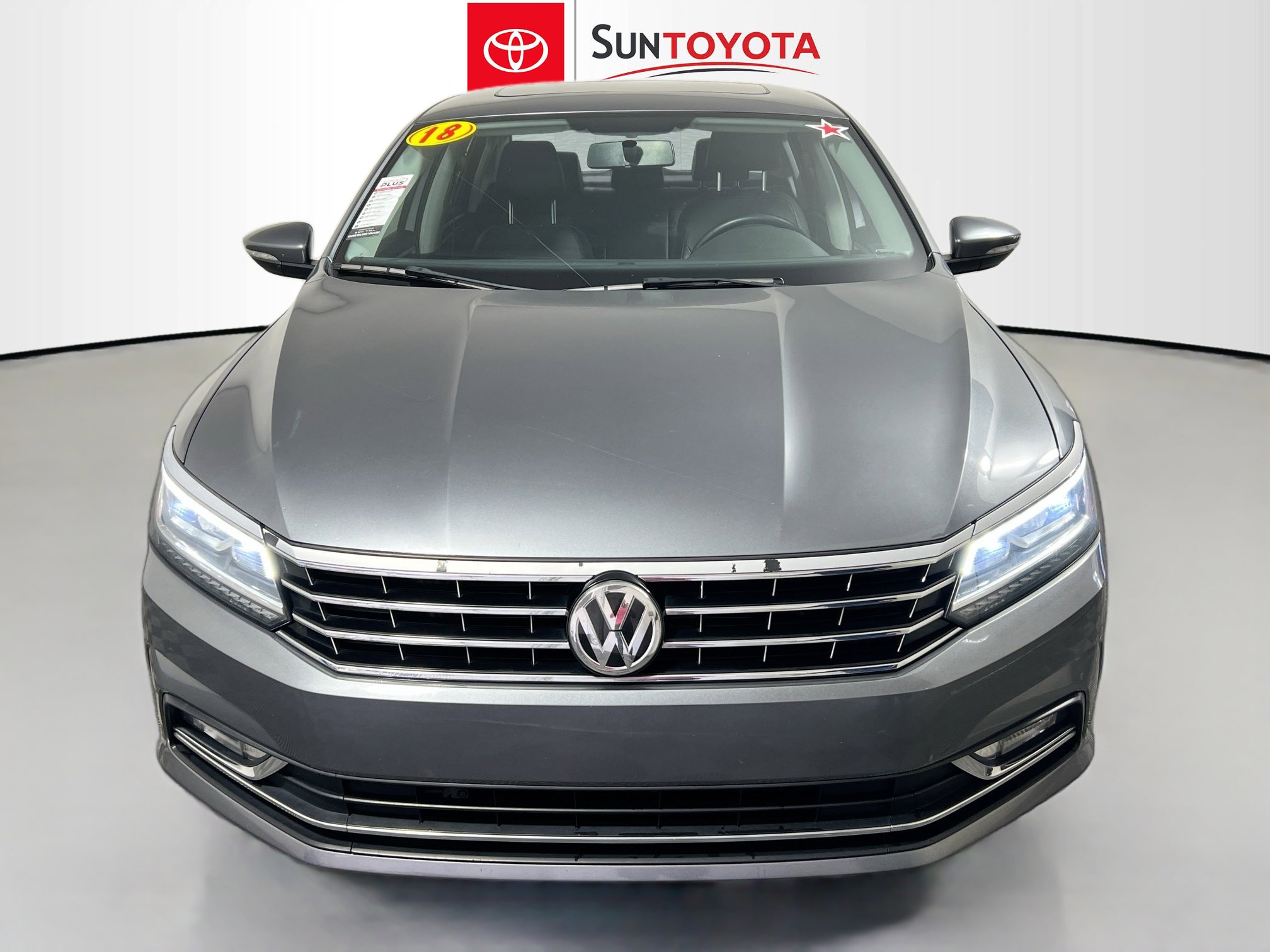 Used 2018 Volkswagen Passat 2.0T SE image 10