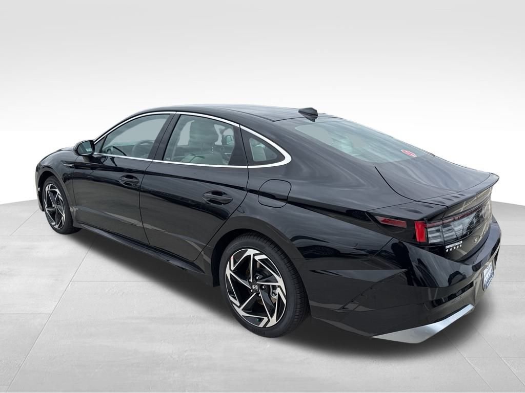 New 2026 Hyundai Sonata SEL AWD/4WD image 5