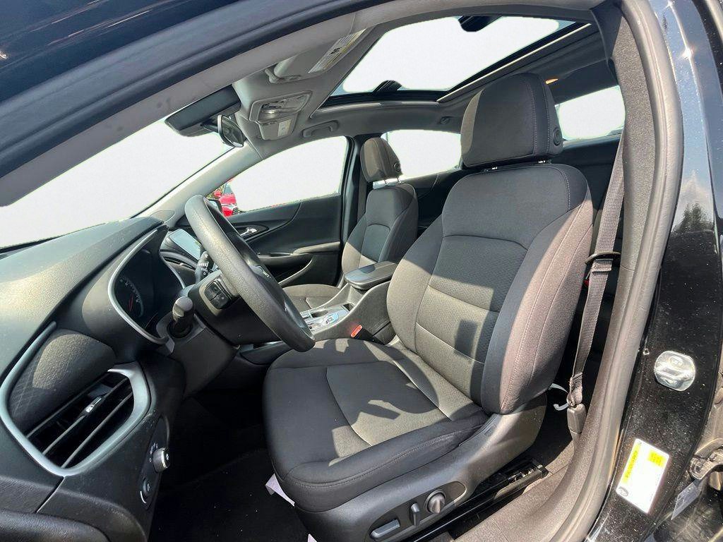 Used 2024 Chevrolet Malibu LT FWD image 10